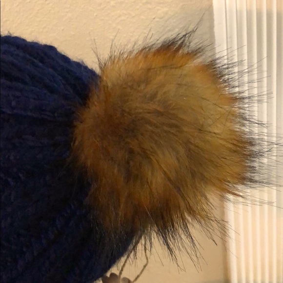 Brand New Navy Handcrafted Knitted Hat w/PomPom - Picture 4 of 4